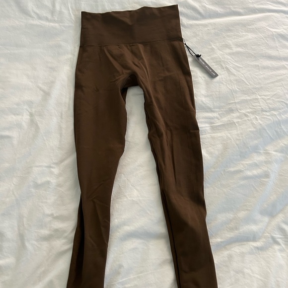 NWT SET active x revolve - Picture 3 of 5